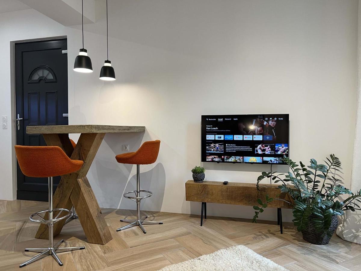 Bel Appartement Au Centre Du Vieux ז'ואני מראה חיצוני תמונה