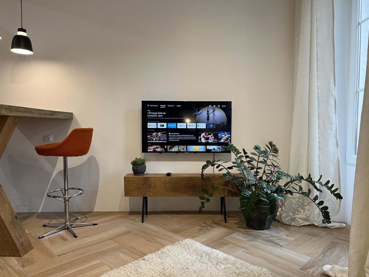 Bel Appartement Au Centre Du Vieux ז'ואני מראה חיצוני תמונה